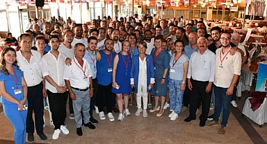 CHP Akhisar İlçe Başkanlığı seçimini kazanan Hayriye Hacet oldu