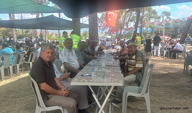 İYİ Parti Akhisar İlçe Teşkilatı, Birlik ve Beraberlik Etkinliğine Katıldı