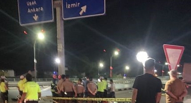 Salihli'de Feci Kaza: 4 Kişi Hayatını Kaybetti, 1 Kişi Ağır Yaralı