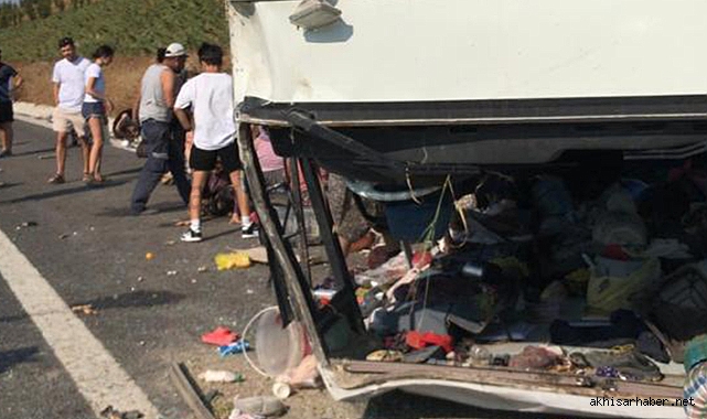 Soma-Akhisar arası kazadaki yaralı sayısı 30’a çıktı