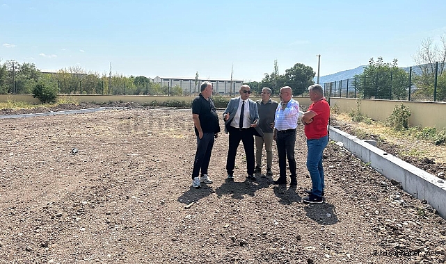 Akhisar'a Yeni Bir Halı Saha Geliyor!