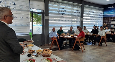 Akhisar'da Ahilik Haftası Kutlamaları Kahvaltı Buluşmasıyla Başladı