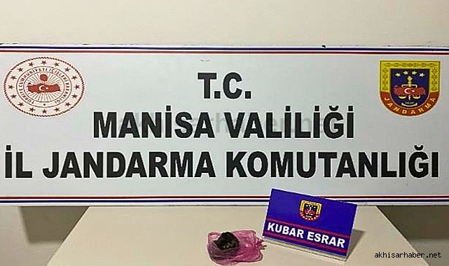 Akhisar'da Jandarma, 8 yıl kesinleşmiş cezası olan şahsı yakaladı