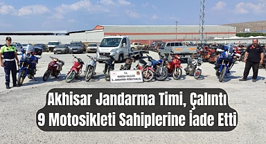 Akhisar Jandarma Timi, Çalıntı 9 Motosikleti Sahiplerine İade Etti