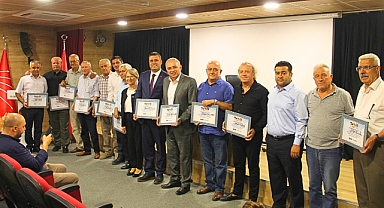 CHP Akhisar'da 100.yılını kutladı