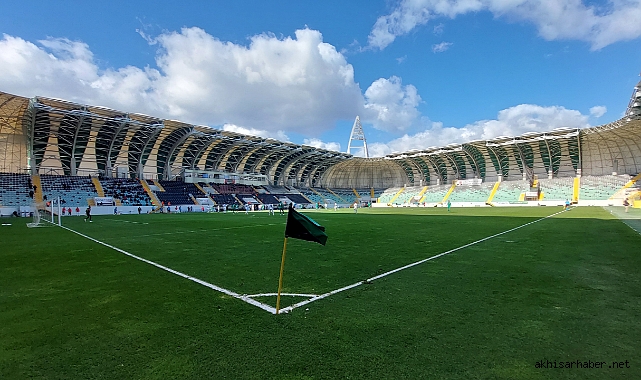 Manisa FK ile Göztepe maçı Akhisar'da oynanacak