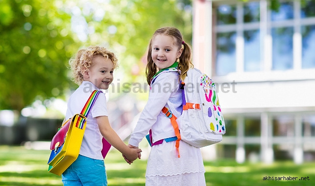 Okullar açıldı! Çocuğunuz hala okula gitmek istemiyor mu?