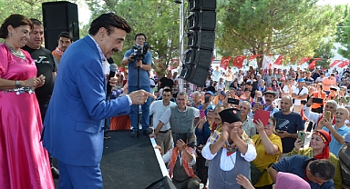 Yörük Türkmenler Manisa’da Toy Yaptı