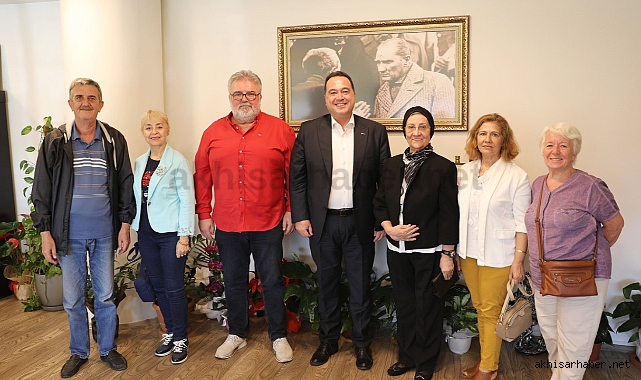 Akhisar Çağdaş Yaşamı Destekleme Derneği'nden Başkan Dutlulu'ya ziyaret