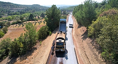 Akhisar'da 111 Kilometre Asfalt Çalışması