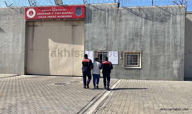 Akhisar'da 17 yıl hapis cezası bulunan firari yakalandı
