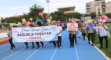 Akhisar'da Dünya Yürüyüş Günü kutlandı