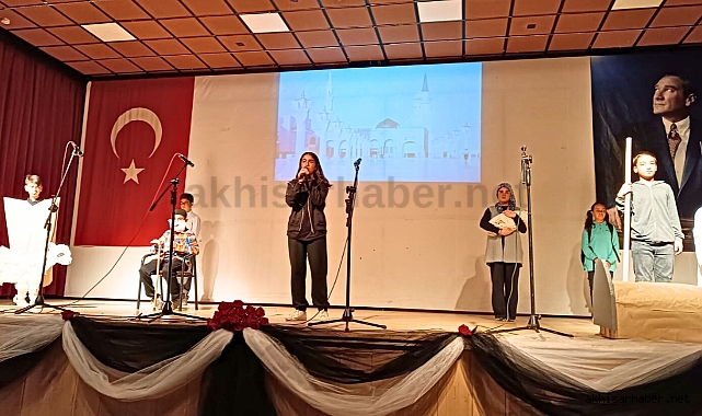 Akhisar'da Mevlidi Nebi Haftası ve Üstün Başarı Ödül Töreni