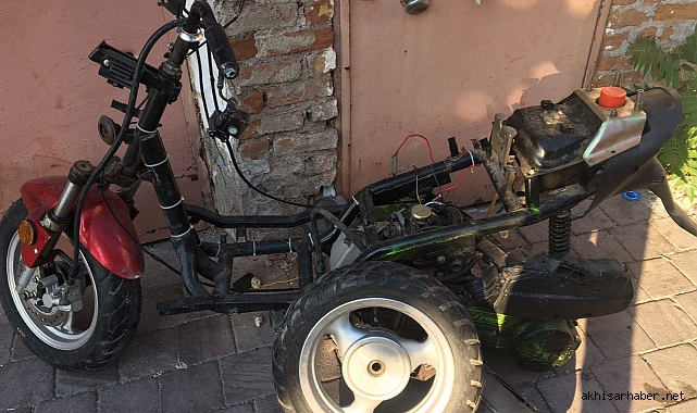 Akhisar Polisi Çalıntı Motosikleti Buldu! Şüpheli Tutuklandı