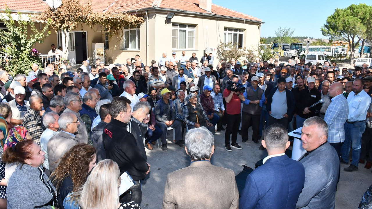 Büyükşehir'den Zeytinin Başkentinde Üreticiye Destek