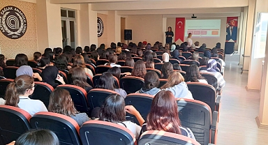 Çağlak Anadolu Lisesi'nde Meme Kanseri konusu ele alındı