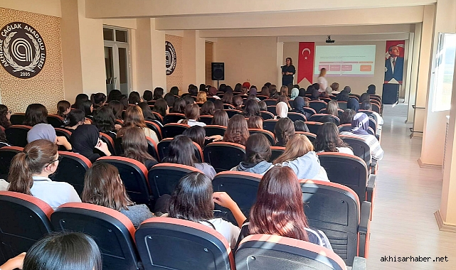 Çağlak Anadolu Lisesi'nde Meme Kanseri konusu ele alındı