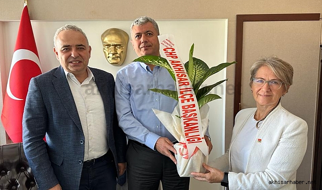 CHP Akhisar İlçe örgütünden Kaymakam Kütük'e ziyaret