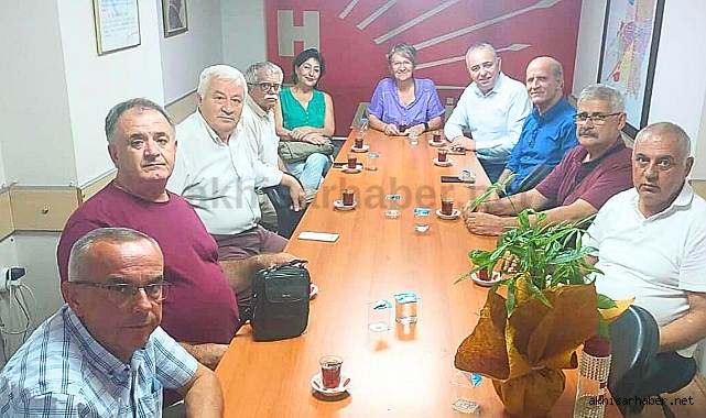 Emekli-Sen Akhisar Şubesi'nden CHP Akhisar İlçe Örgütüne ziyaret