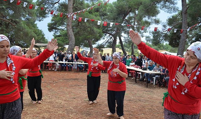Kula Encekler Mahallesi’nde Bağdatlı Sultan Yadedildi