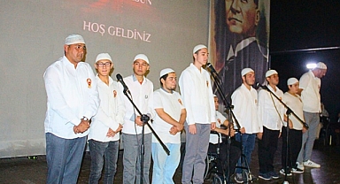Özel Öğrencilerden Özel Mevlid-İ Nebi Programı