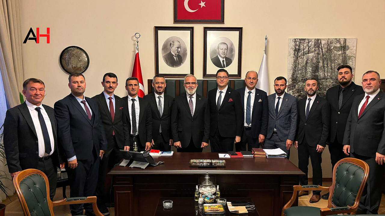 AK Parti Akhisar İlçe Başkanlığı'ndan TBMM'ye Önemli Ziyaretler