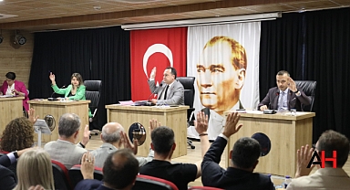 Akhisar Belediyesi Kasım ayı meclis toplantısı gerçekleştirildi