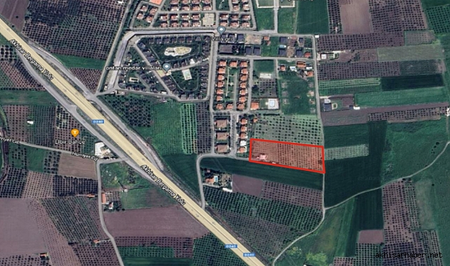 Akhisar'da değerli tarla satılığa çıkarıldı