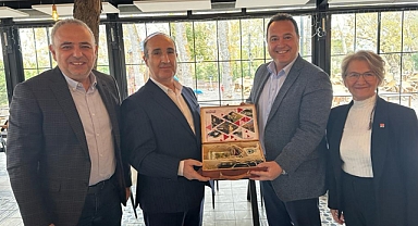 Akhisar'da Mahalle Deyip Geçme Söyleşisi