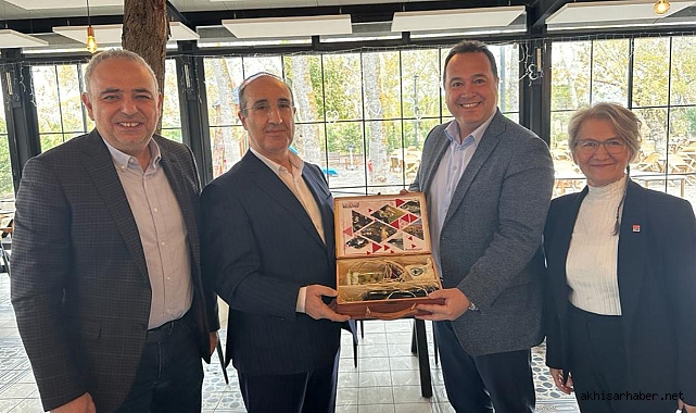 Akhisar'da Mahalle Deyip Geçme Söyleşisi