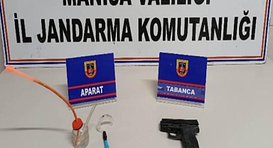 Akhisar'da Uyuşturucu Operasyonu: İki Şüpheli Yakalandı
