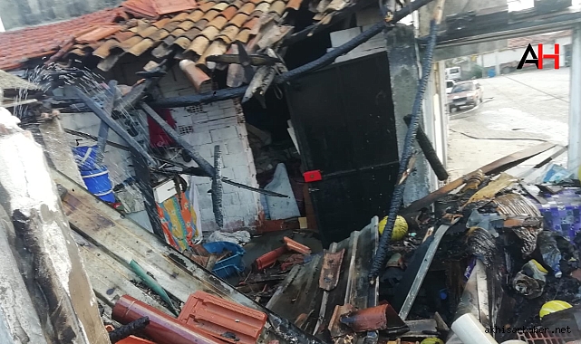 Akhisar Kadıdağ'da iki Evi Kül Eden Yangın