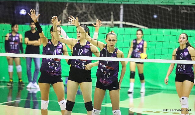 Akhisargücü, TVF Kadınlar 2. Lig'de Bergama Belediyespor'a 3-0 Yenildi