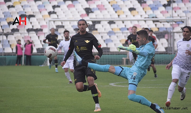 Akhisarspor, Bornova 1877 deplasmanında 4-0 yenildi