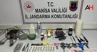 Bu da oldu! Sahte seyyar dişçi