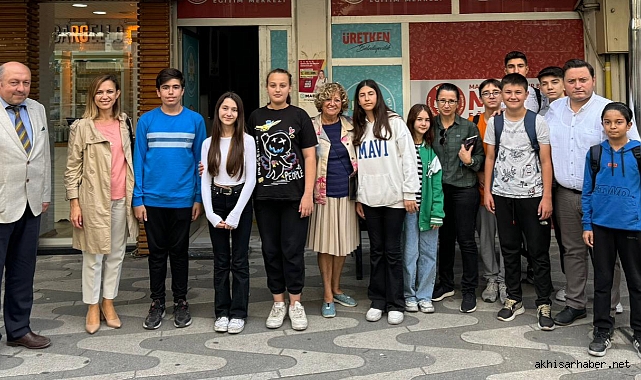 Büyükşehir'den Akhisar, Saruhanlı ve Gölmarmara'ya Eğitim Ziyareti