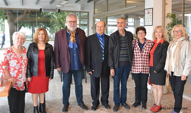 ÇYDD, Kahvaltıda Bağışçılarını Bir Araya Getirdi: Akhisar'da 100 Öğrenciye Umut Oldu