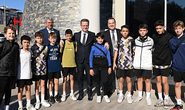 Manisa Valisi Enver Ünlü, Akhisar Belediyesi'nin Misafiri Oldu