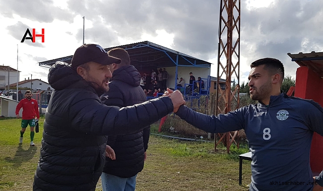 Süleymanlı ve Turgutalp Futbol Takımları Sahada Dostça Berabere