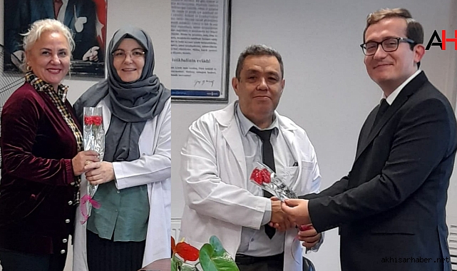 Uz. Dr. Burak Erden, Diş Hekimleri Günü'nde Meslektaşlarını Unutmadı