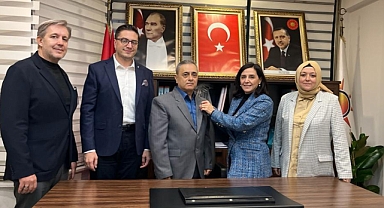 Zafer Semiz, İYİ Parti'den Ayrılarak AK Parti'ye Katıldı