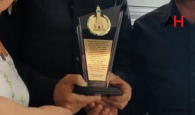 15. Uluslararası Altın Saat Kulesi Ödülleri Akhisar'da Dağıtılacak