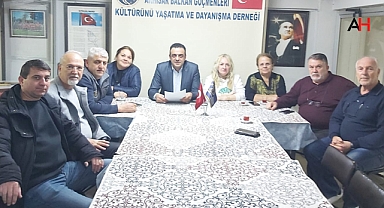 Akhisar BAL-GÖÇ'ten Türkçe Eğitim Bayramı Kutlaması