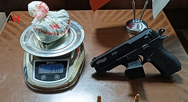 Akhisar'da Asayiş Berkemal: Şüpheliden Silah ve Uyuşturucu Maddeler Ele Geçirildi