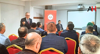 Akhisar'da Din Görevlilerine