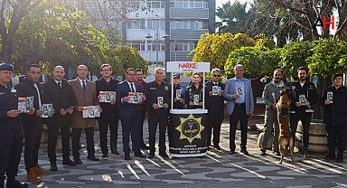 Akhisar'da Narkotik Farkındalık İçin Narko-Noktalar Kuruldu