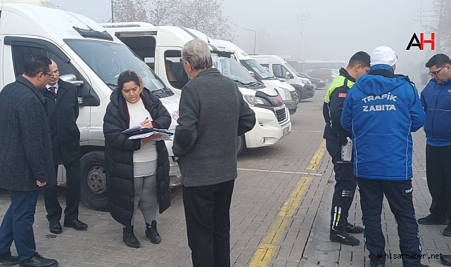 Akhisar'da Okul Servisleri Güvenlik Altında: Kapsamlı Denetimler Sürüyor