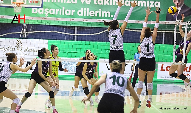 Akhisar Derbisi Akhisar Belediye'nin Üstünlüğüyle Sonuçlandı: 3-0