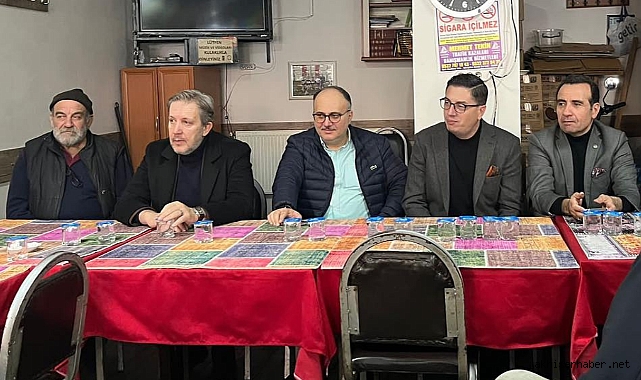 AK Parti'den Yerel Esnaflarla Kahvaltılı Toplantı