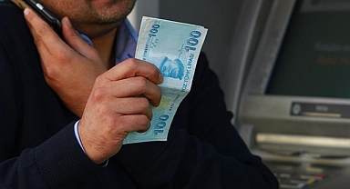 Akhisarlı Çiftçi Telefon Dolandırıcılarının Kurbanı Oldu